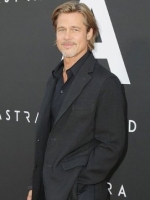 Brad Pitt S Rumored Girlfriend Nicole Poturalski Was Married To 68 Year Old Restaurateur