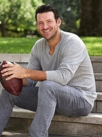 NFL 2021: Tony Romo joke about Gisele Bündchen, date with Gisele, Tom Brady  600th touchdown ball, fan, Tampa Bay Buccaneers