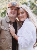 Travis Denning Engaged To Longtime Girlfriend, Madison Montgomery - Country  Now