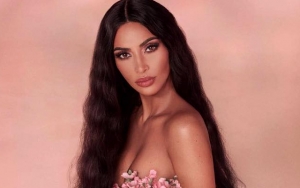 Kim Kardashian Accused of Photoshop Fail Again After Sharing This Nude Picture