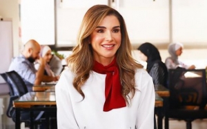 Queen Rania Of Jordan Defends Her Wardrobe Amid Overspending Claim