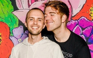 YouTube Star Shane Dawson Announces Engagement to Boyfriend With PDA-Packed Photos