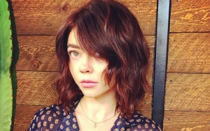 Sarah Hyland Shares Sexy Pic as She Opens Up About Her 'Constant Pain'