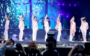 BTS' Stage at Wembley Concert Flooded With Tears as Fans Surprise With 'Young Forever' Tribute