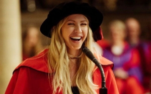 Ellie Goulding Recalls Dropping Out of University at Honorary Degree Ceremony