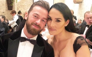 Pregnant Nikki Bella Bawling When Fiance Skips Ultrasound Appointment