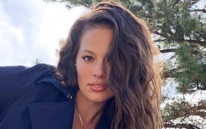 Ashley Graham Flaunts Post-Baby Body in Skimpy Bikini 5 Months After Giving Birth