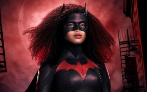 Javicia Leslie Dons Newly-Designed Batsuit in First-Look Images of 'Batwoman' Season 2