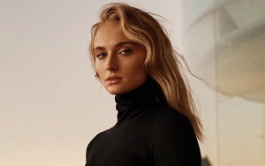 Sophie Turner Treats Fans to Throwback Candid Picture From Bachelorette Party