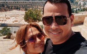 Jennifer Lopez and Alex Rodriguez Loved Up in Dominican Republic After Hit With Split Rumors