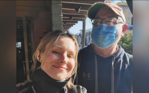 Kristen Bell's Dad Refuses to Take Mask Off for Pictures She Wanted During Reunion