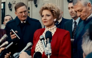 Jessica Chastain's Empire Crumbles in First 'Eyes of Tammy Faye' Trailer