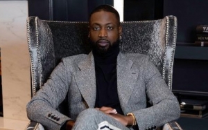 Dwyane Wade Fights Back Tears While Visiting Surfside Condo Collapse Memorial