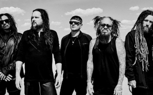 Korn Find Replacement for Guitarist Following Covid-19 Diagnosis