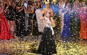 Miss Alaska Emma Broyles Crowned Miss America 2022