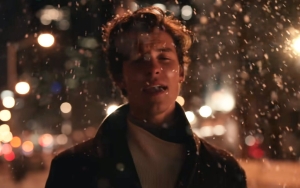 Shawn Mendes Walks Down the Streets of Toronto in Gloomy Music Video for 'It'll Be Okay'