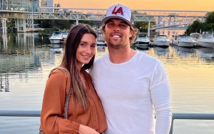 'Bachelor in Paradise' Alums Astrid Loch and Kevin Wendt Tie the Knot in Florida Outdoor Wedding