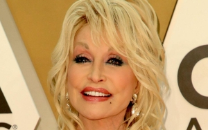 Dolly Parton Joins TikTok and Debuts New Song 'Berry Pie'