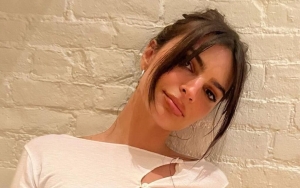 Emily Ratajkowski Manages to Curb Her Anxiety as She Becomes 'Little Less Scared' of the World