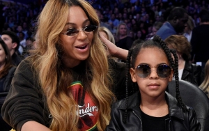 Beyonce Surprises Fans With Daughter Blue Ivy's Dance Performance at Paris Concert