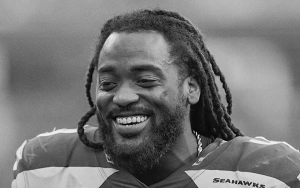 Former NFL Running Back Alex Collins Dies at 28 in Fatal Motorcycle Accident