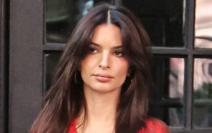 Emily Ratajkowski Cheekily Shows How She Works 'From Bed' in New Sultry Photos