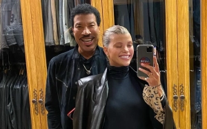 Sofia Richie Details 'Really Sweet' Pregnancy News Reaction From Dad Lionel