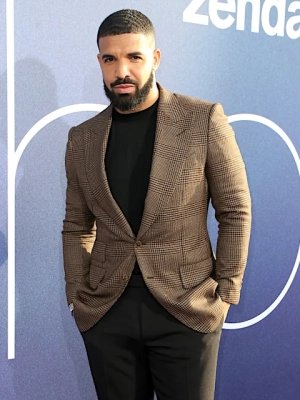 Drake Voting for His Own Song in Online Poll for Best Diss Track From Kendrick Lamar Feud?