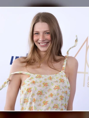 Hunter Schafer Stuns in Fresh Prada Look at New York Comic Con Panel
