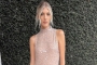 Victoria's Secret Model Devon Windsor Bares Baby Bump as She's Pregnant With First Child