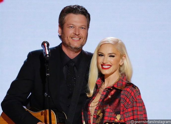 'Pregnant' Gwen Stefani and Blake Shelton Are Planning a Romantic Wedding in Mexico