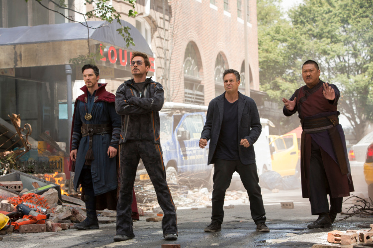 'Avengers: Infinity War' Smashes Box Office Records With Impressive Debut