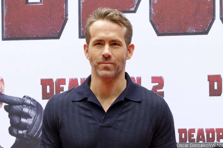 Ryan Reynolds Recalls 'Surreal' Encounter With Honeymooning Fans