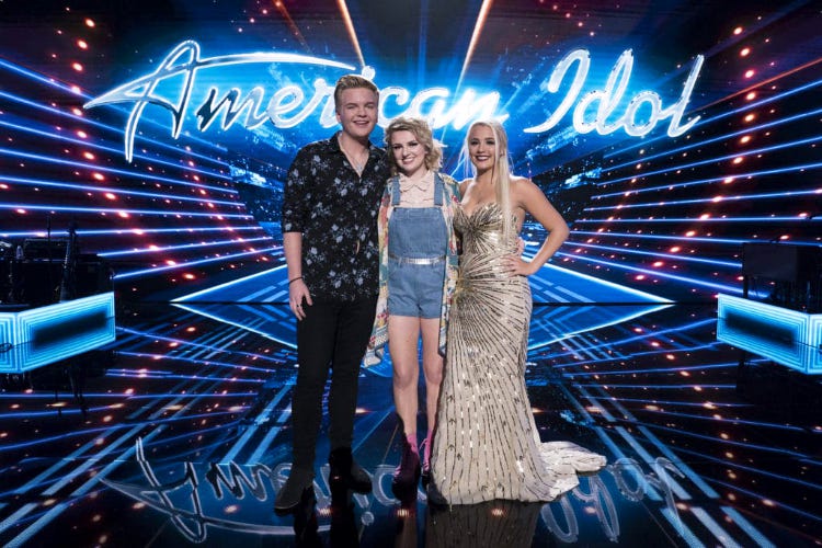 'American Idol' Finale Part 1 Top 3 Singers Deliver Stunning Multiple