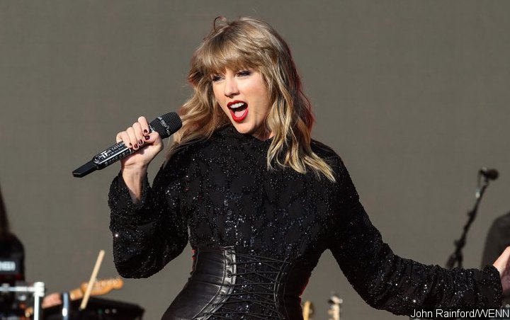 Taylor Swift Celebrates 'Delicate' Success After Getting Soaked at New ...