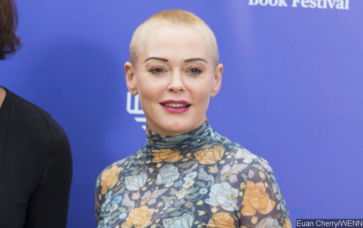 Rose Mcgowan Makes History At Gqs Inspiration Award 4578