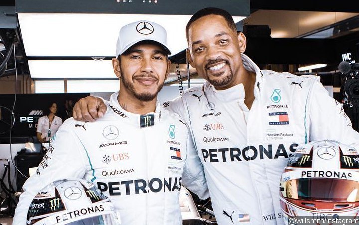 Lewis Hamilton Lets Will Smith Join Parade Drive at Abu Dhabi Grand Prix