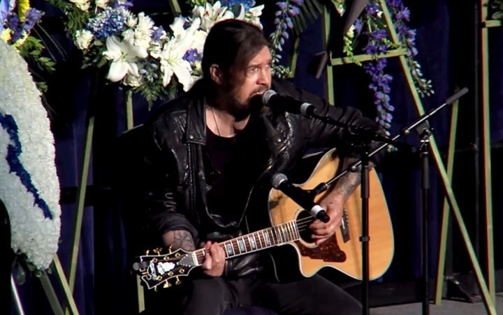 Watch: Billy Ray Cyrus Performs Song for Fallen Soldiers at Slain Davis Officer's Funeral 