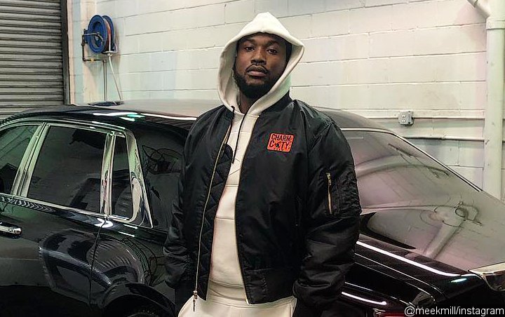 Meek Mill Gets Pulled Over by Police in Jamaica Just to Get Photo With Singer