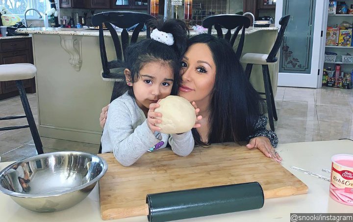 Is She Alright? Snooki's 4-Year-Old Daughter Breaks Arm After Falling Off Bed 