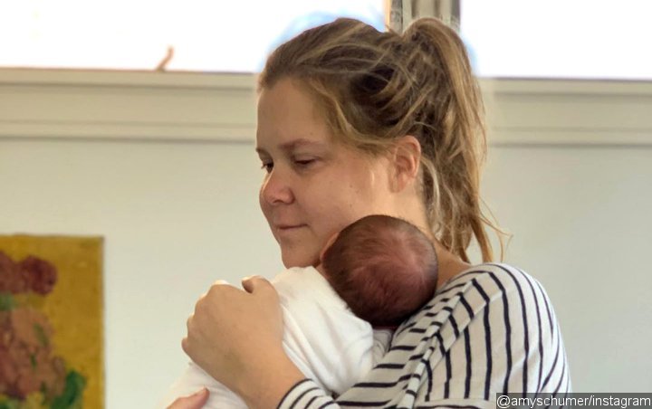 Amy Schumer Shares Benefits of Doula in Candid 'Post-Baby Annoying Post' 