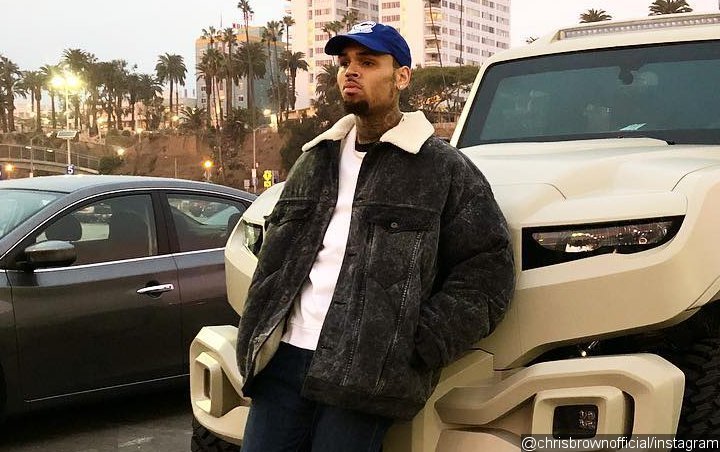 Chris Brown Tries to Resolve Ex-Manager Lawsuit Out of Court