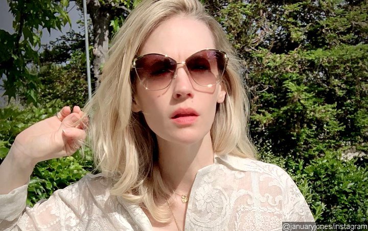 January Jones Gets Called Out for 'Insensitive' Comment Over Anxiety Meme