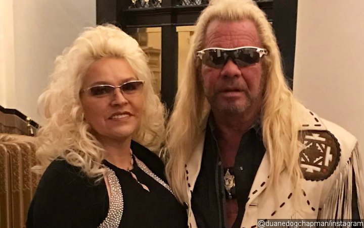 Beth Chapman's Husband Pleads for Prayers as She Is Placed in Medically ...