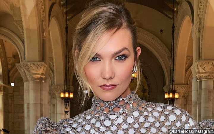 Karlie Kloss Shuts Down Pregnancy Rumors With Classy Answer