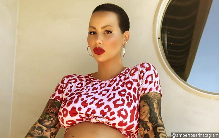 Amber Rose Spreads Her Legs in NFSW Pregnancy Photo