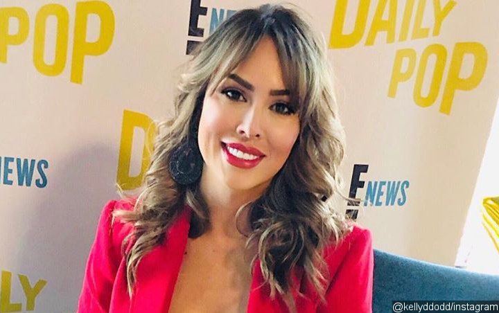 'RHOC' Star Kelly Dodd Is Open for Threesome as She Denies Ever Doing a Sex Train