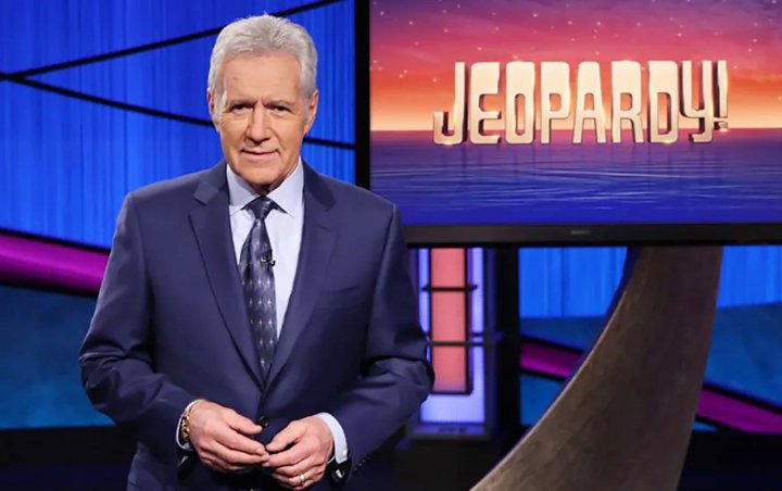 Alex Trebek Kicks Start New Season of 'Jeopardy!' With 'Still Here' Remark