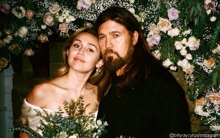 Miley Cyrus Makes Fun of Dad Billy Ray Over His Blurry Instagram Photo