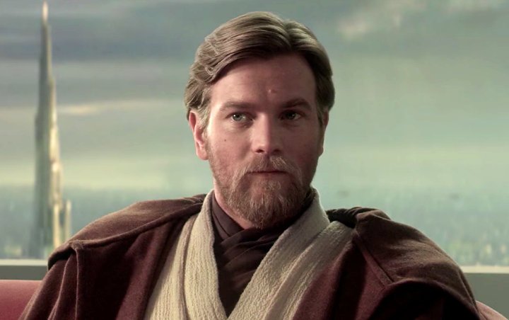 Here's How Ewan McGregor Really Feels Having to Lie About 'Star Wars' Series